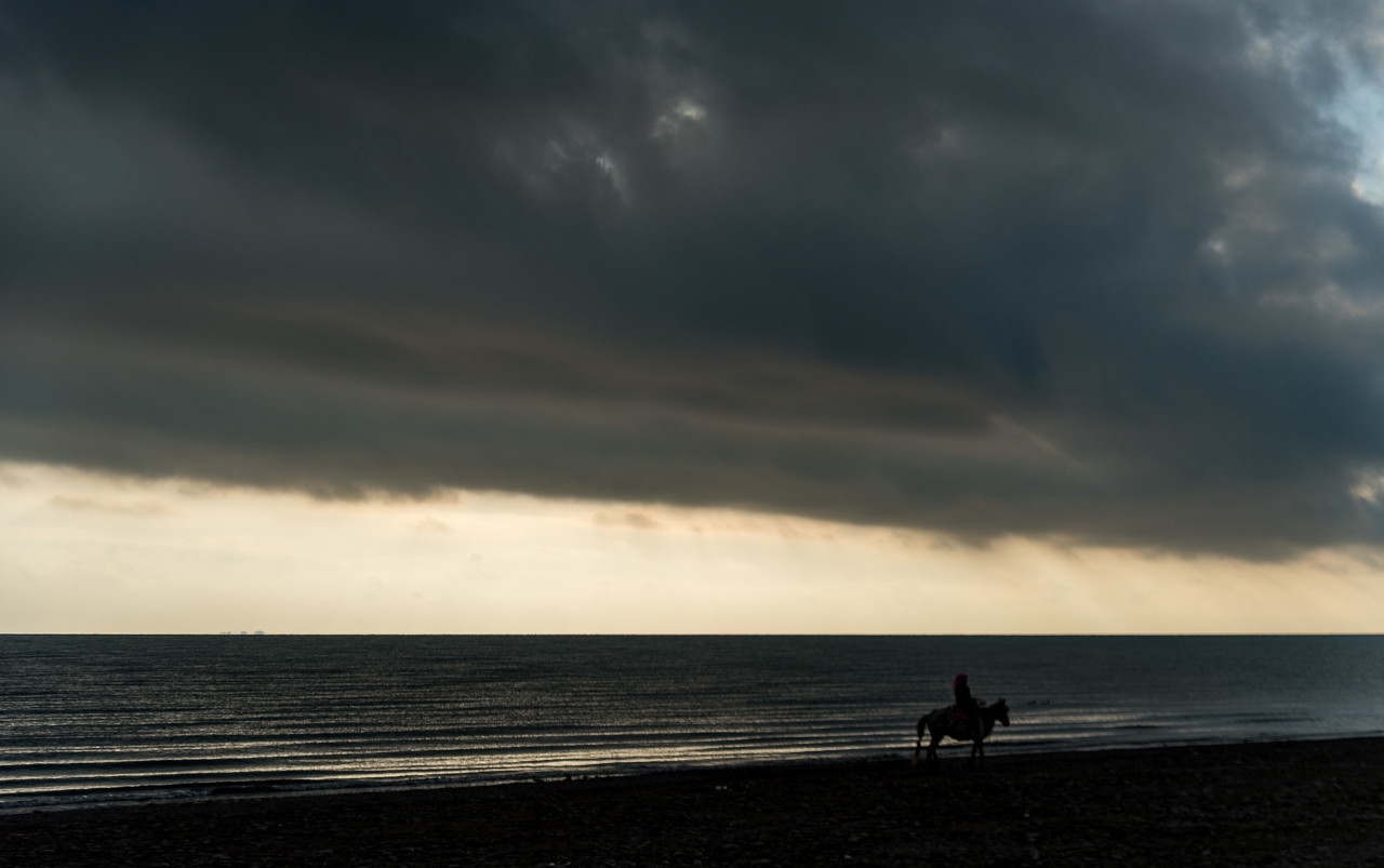 生死劫光伏巨头,光伏大佬战略对决
