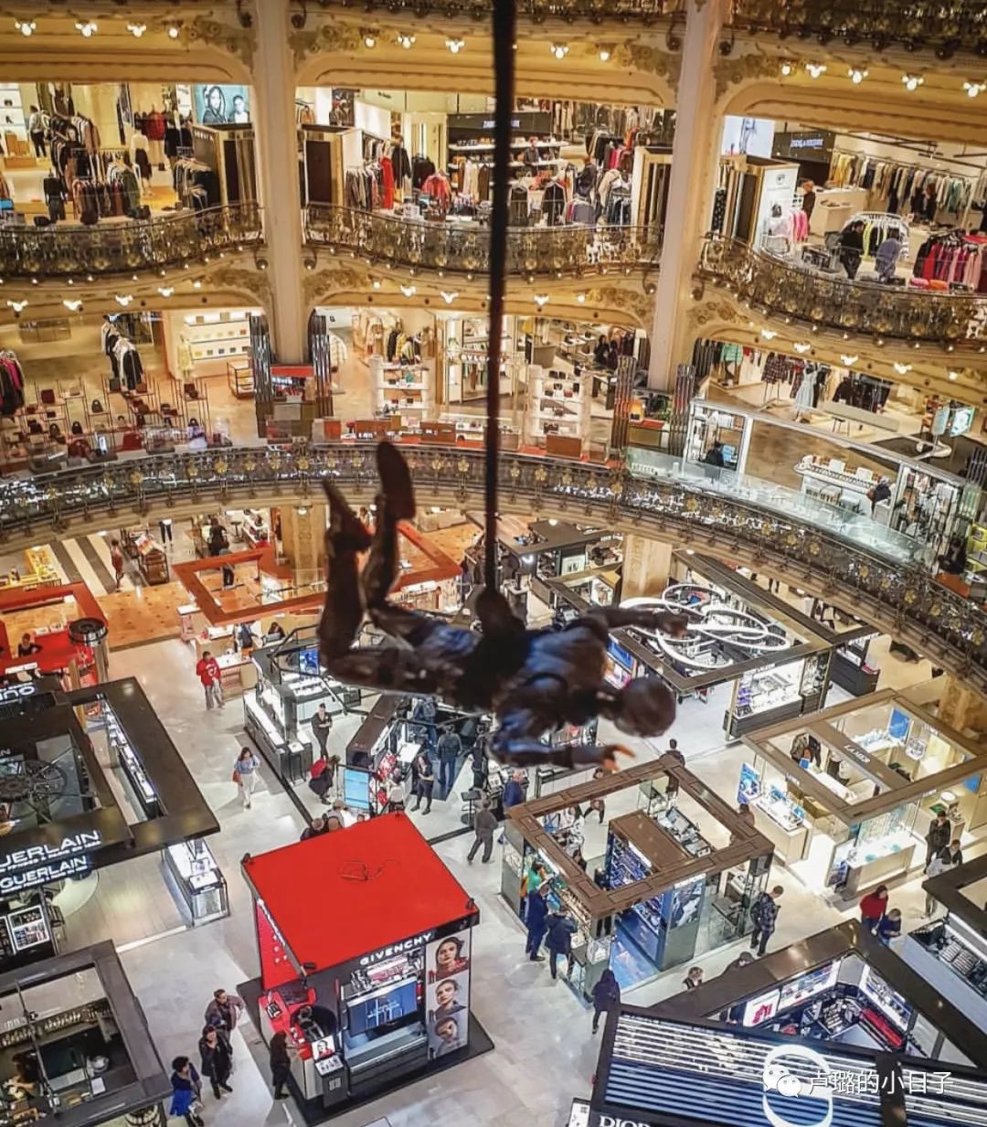 巴黎老佛爷买表攻略,巴黎老佛爷购物指南