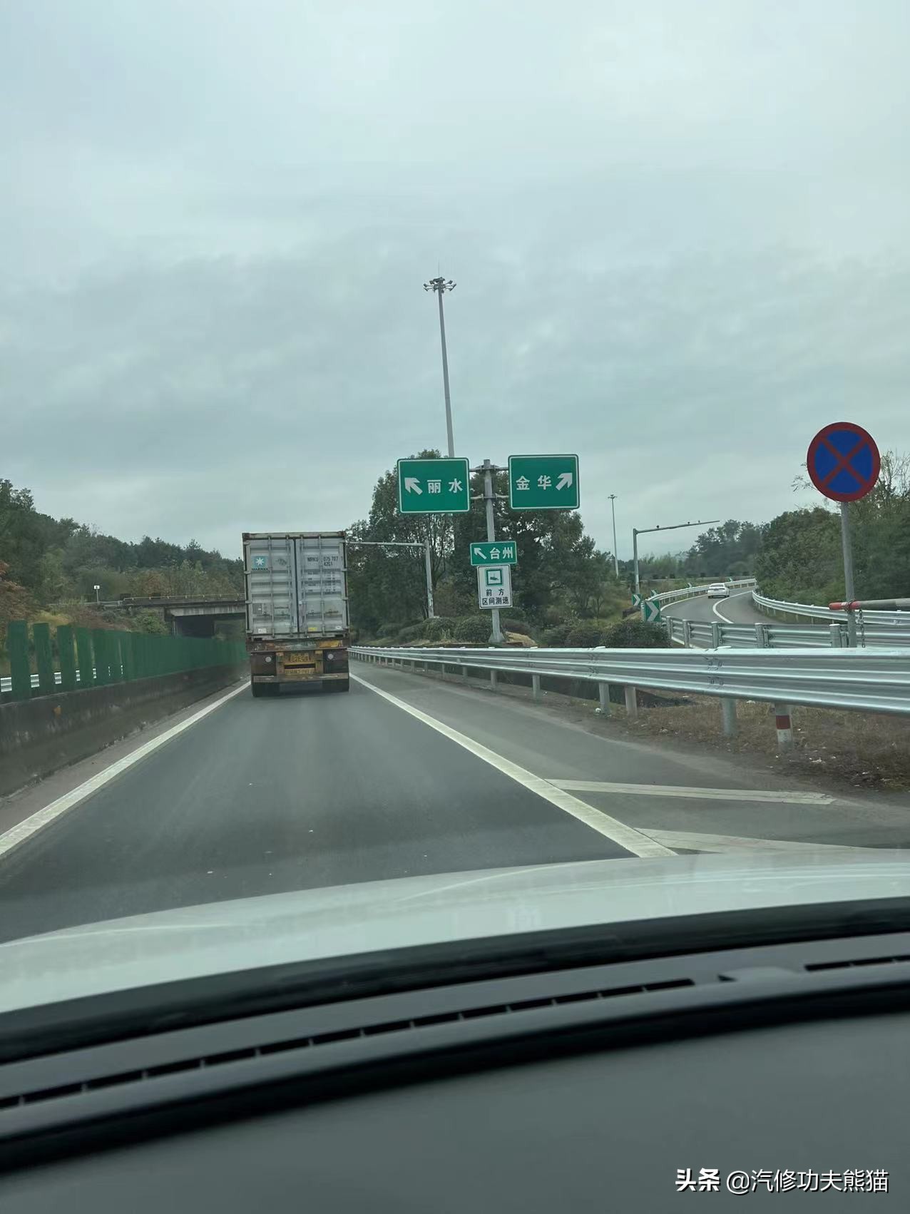 dsg双离合起步抖动有异响,大众帕萨特3.0v6发动机烧机油