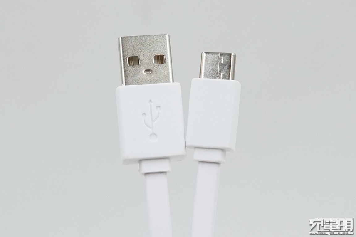 三星无线充电宝u1200,三星官方移动电源测评