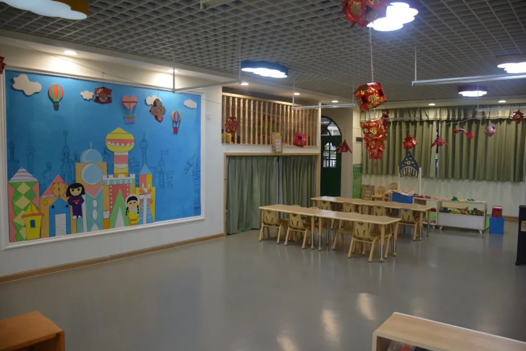 华立中英文学校是不是贵族学校,华立中英文学校升学