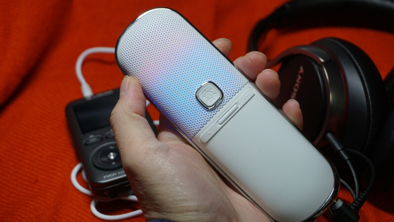 在车上唱K？别以为是开玩笑，这款LED声动麦克风能帮你实现