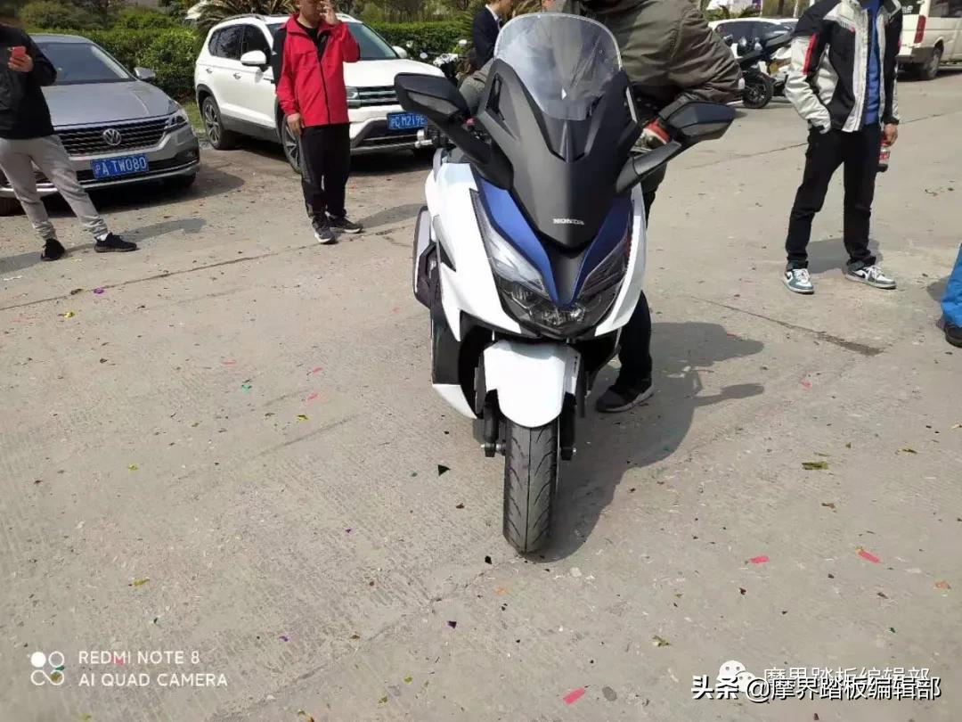 本田nss350摩托车试驾,本田nss350试驾测评