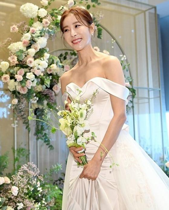 韩剧宋慧乔浪漫满屋女二,浪漫满屋宋慧乔换脸视频