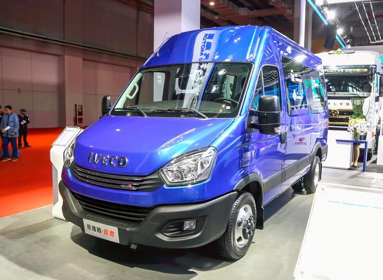 二手欧胜依维柯长轴可以挂蓝牌,自动挡依维柯欧胜蓝牌工程车