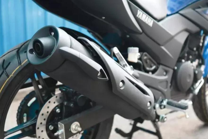 皮实耐用扭矩大的250水冷运动街车,最省油的250街车