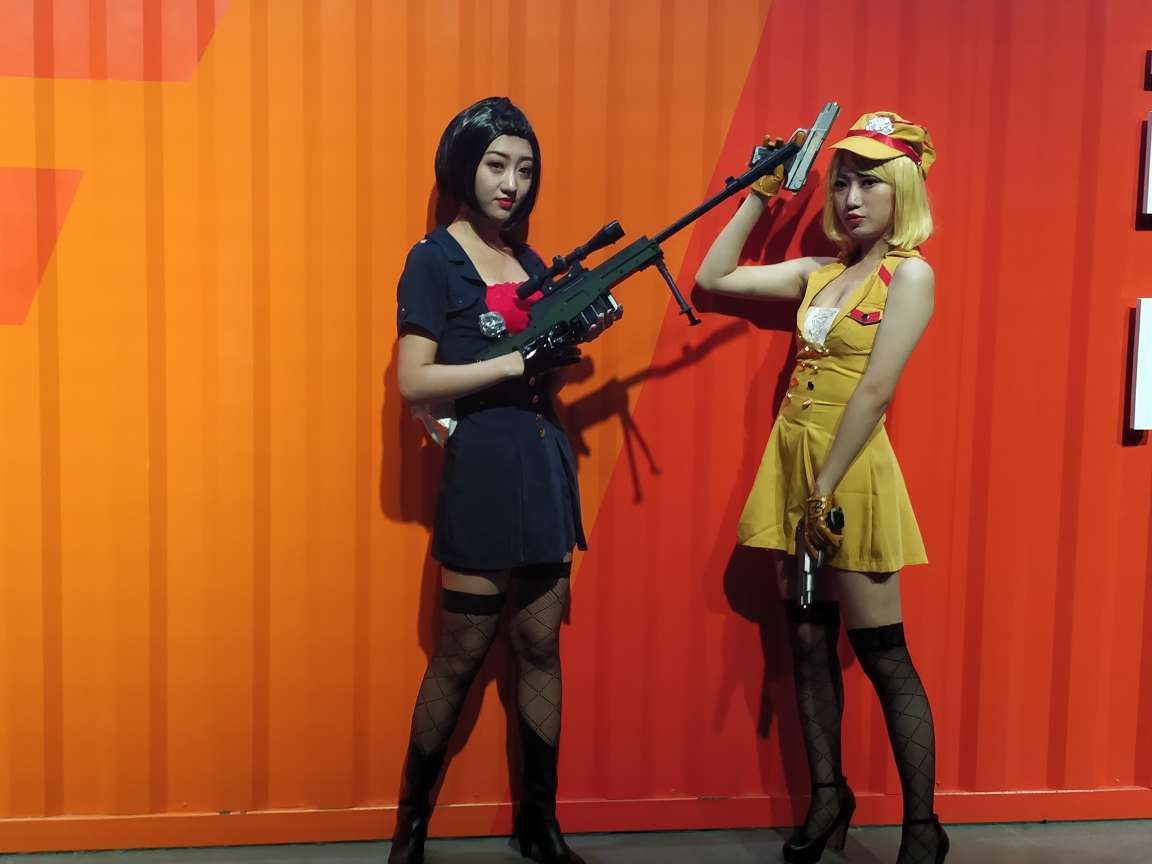 CF：CJ现场Coser质量堪忧，灵狐者服装太黄，一股岛国既视感