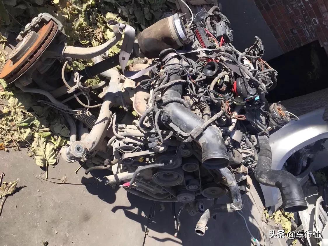 奔驰suvgl450,奔驰全新suv被曝