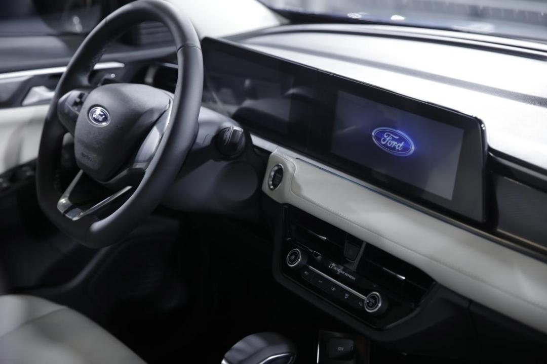 全新福特福睿斯报价及图片,新款福特福睿斯上市售价7万至12万