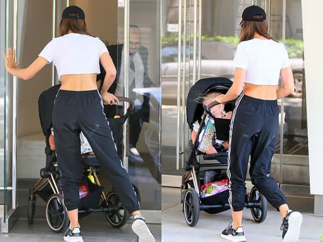 超模伊莲娜抖音,超模伊莲娜晒腹肌