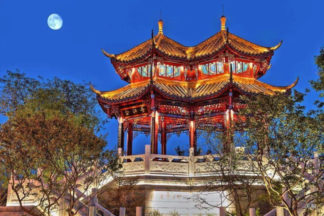 成都夜环线好玩的地方,成都四天三夜小环线