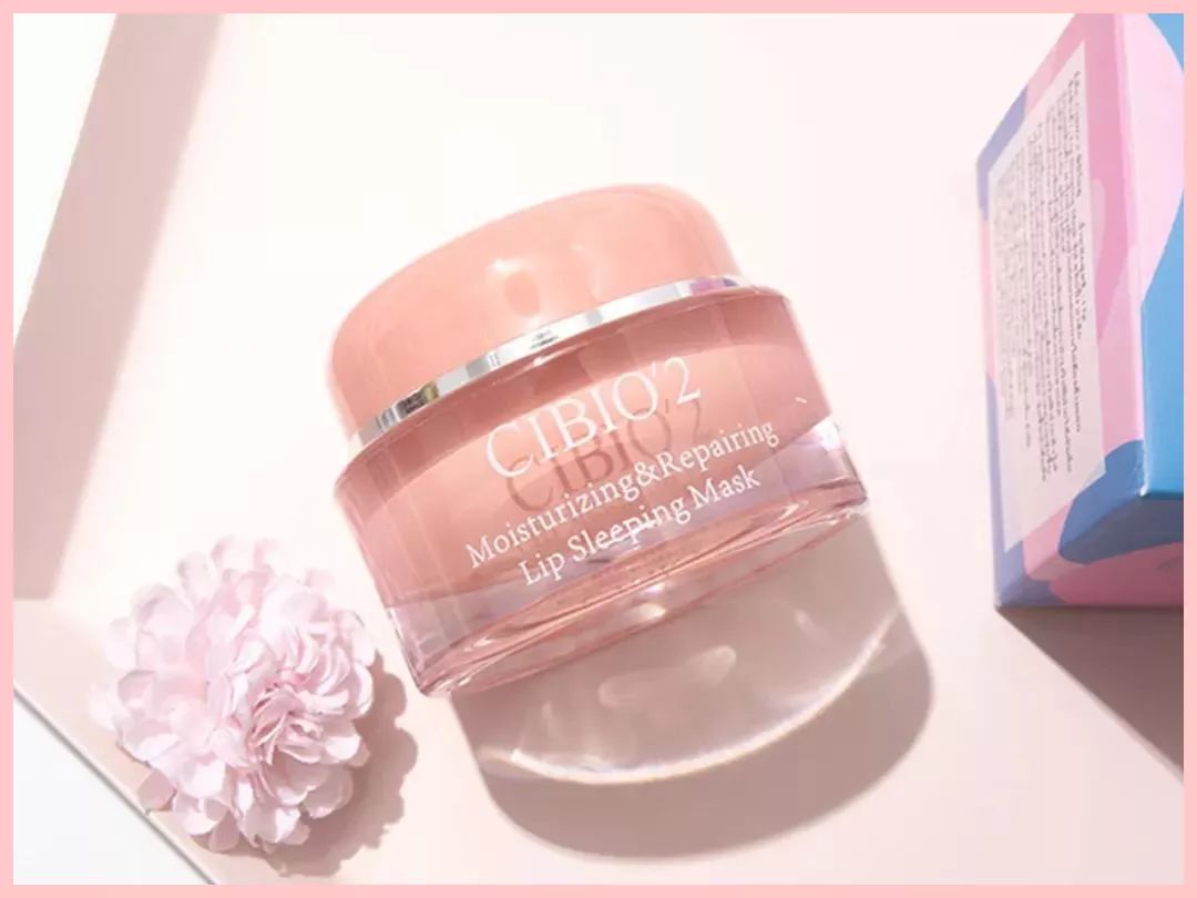 吴宣仪黑暗唇妆,吴宣仪用的是什么面膜