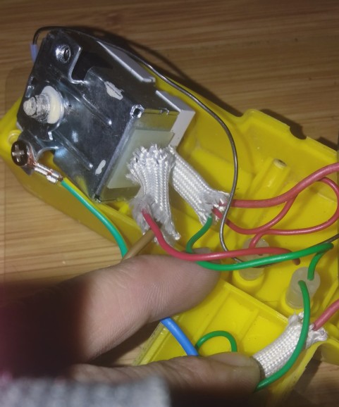 ppr热熔器加热板内部构造,ppr管热熔器为什么只能选100