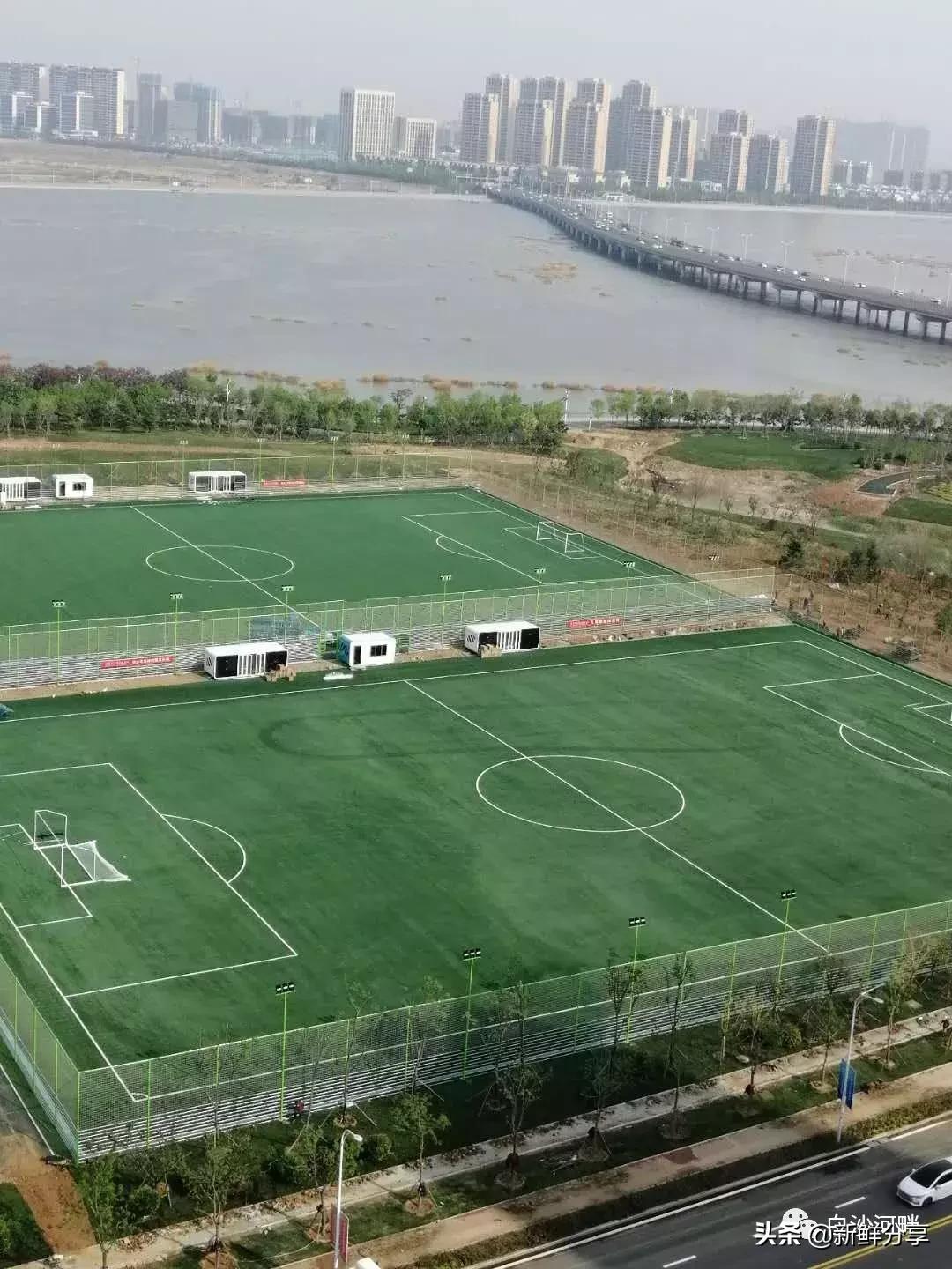 白沙湾足球基地比赛,2016哥德杯青少年足球赛开幕式