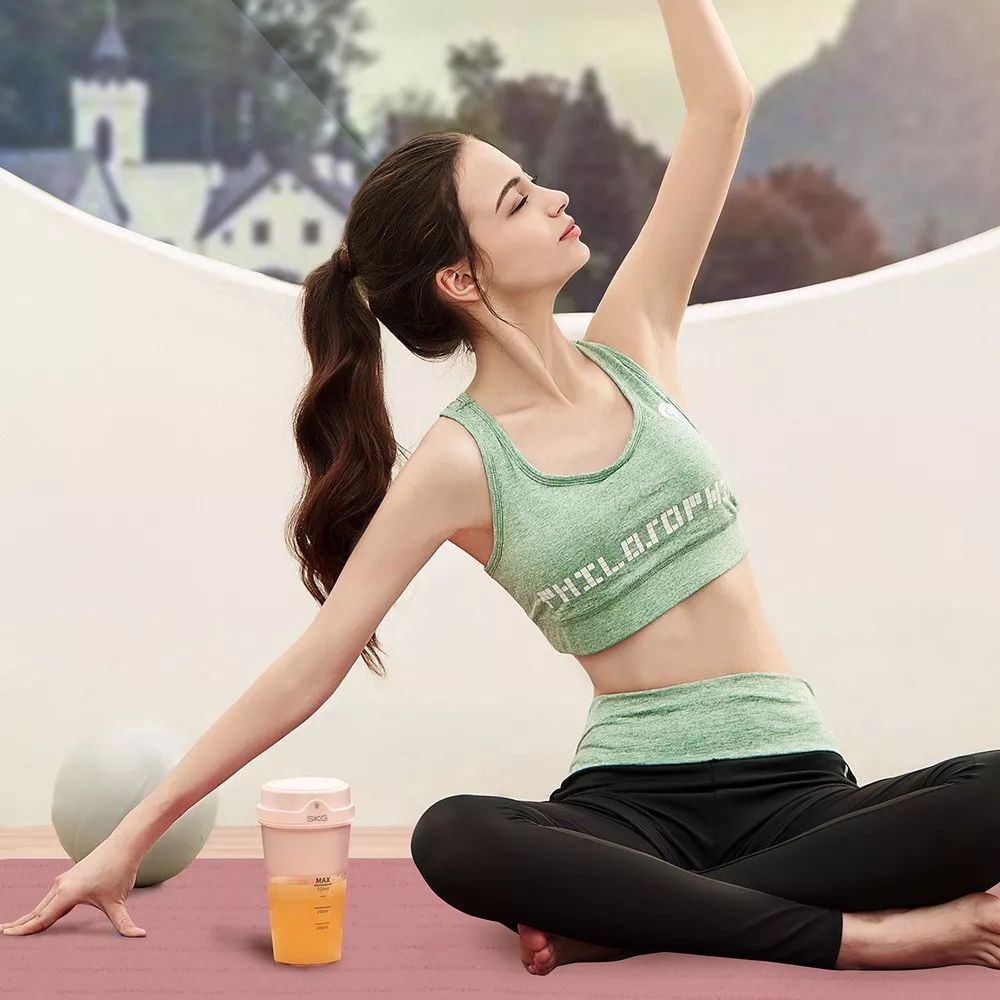 无线便携榨汁杯高清视频,无线果汁杯榨汁机