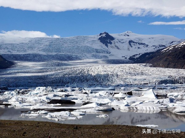 全国都是熟人，结婚前必须查看对方家谱，冰岛是一个怎样的国家？