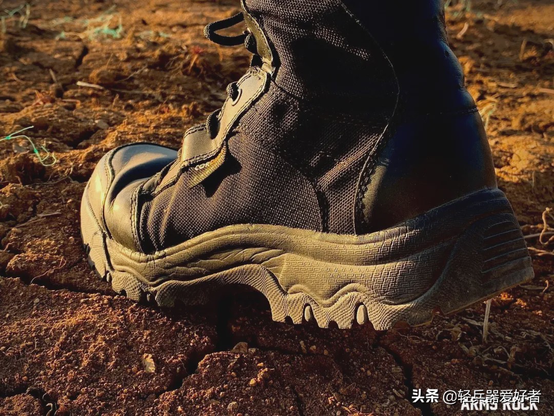 单只仅重364克！夏季战靴之选还得是“中国龙”系列呀