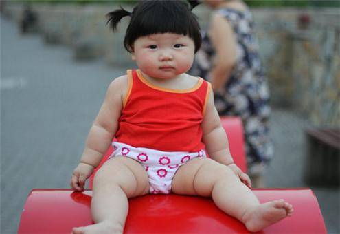 10岁小男孩不穿短裤的危害,11岁男孩不穿短裤会影响发育吗