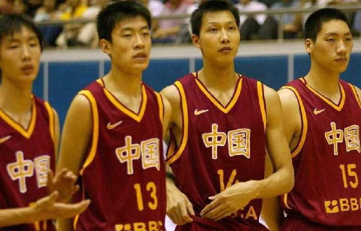 易建联与周琦谁的实力更强,周琦为什么这么难超越易建联