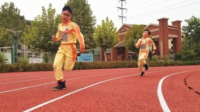 白沟盛华碧桂园中英文学校艺术节,盛华碧桂园中英文学校军训