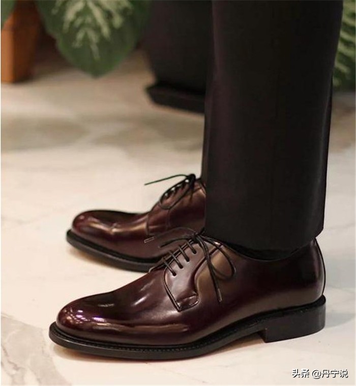 如何选购一双好的德比鞋呢？推荐100-1000美元之间的五款