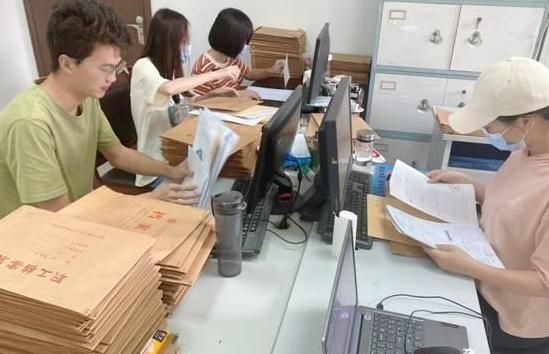 毕业后未工作档案去哪里了,毕业以后档案回生源地需要报到吗