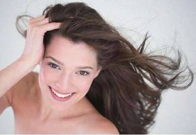 脂溢性脱发按摩头皮有用吗,脱发秃顶按摩哪个特效穴生发快