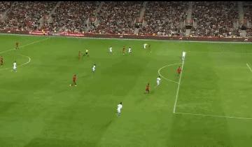 c罗狂刷纪录3球3场破门发文庆祝,c罗758球完整视频