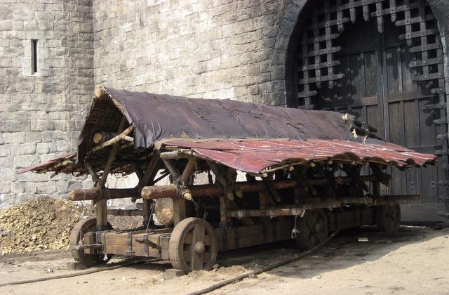 球门锁打不开怎么办,门打不开了怎么打