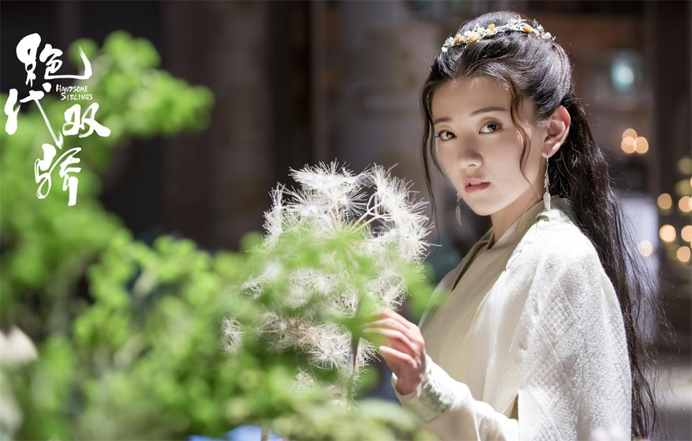 绝代双骄小鱼儿被苏樱抓在哪一集,新版绝代双骄苏樱介绍