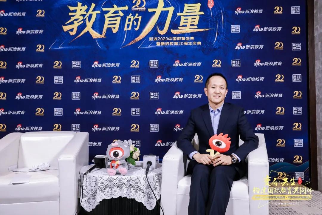 鍔涜繄鍥介檯瀛︽牎椹湳,鍔涜繄鍥介檯瀛︽牎鏍″尯