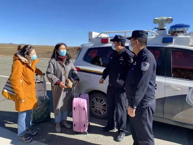 新闻晚高峰视频直播,新闻晚高峰播放时间