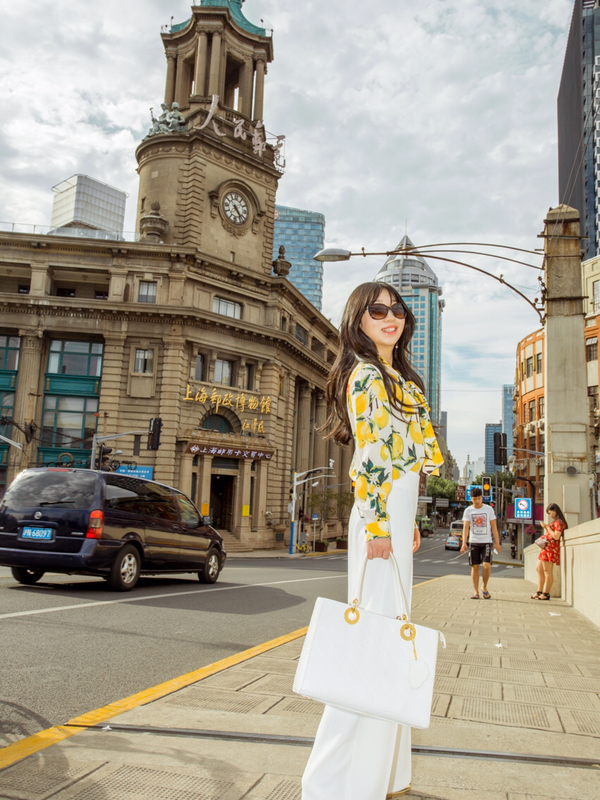 职场一般怎么穿衣服,上班哪些穿搭不得体