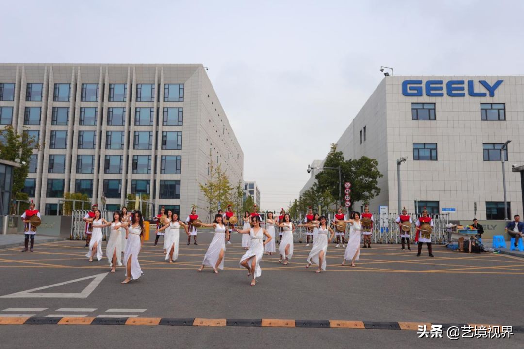 奔跑中国潜江国际马拉松赛视频,宁波吉利汽车马拉松