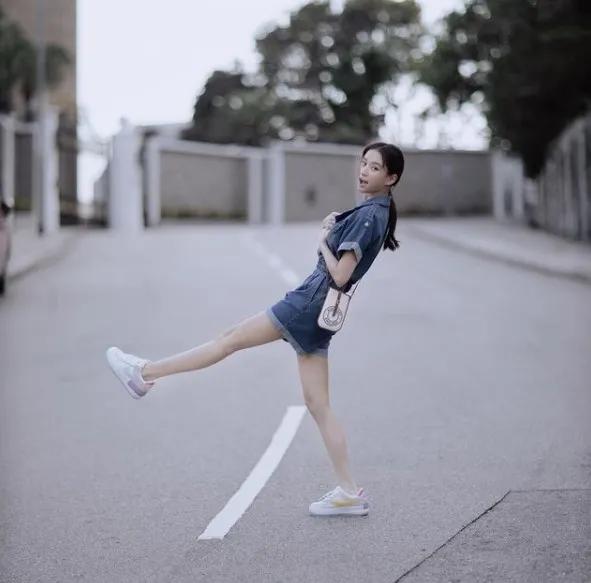 许家印香港豪宅被标售,许家印香港山顶豪宅有多大