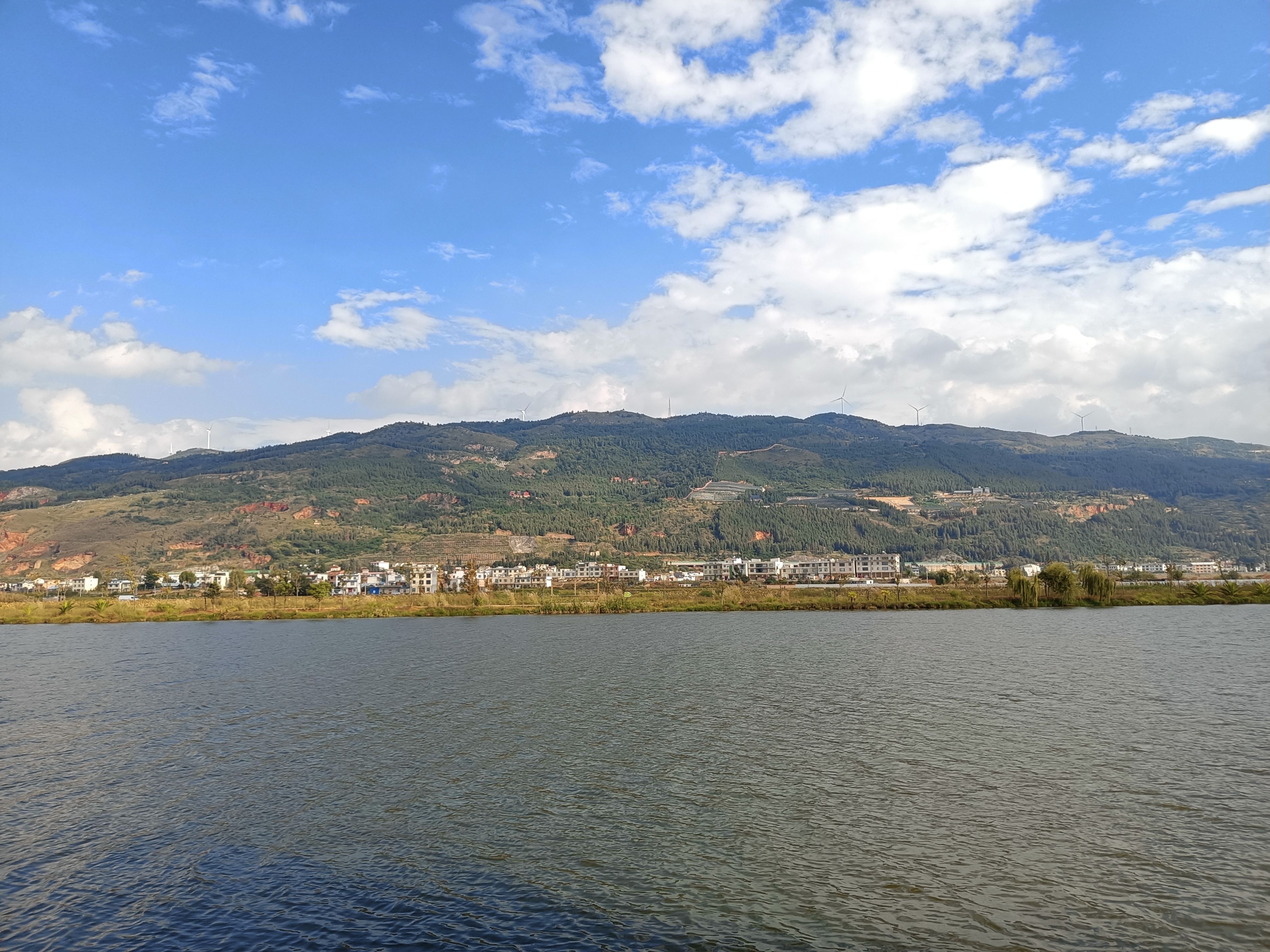 大屏与轻盈兼得荣耀x30i评测,荣耀x30i测评科技美学