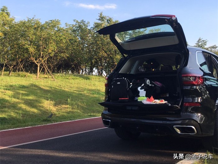 家庭月收入1万5能买什么车,家庭月收入10000元能买车吗