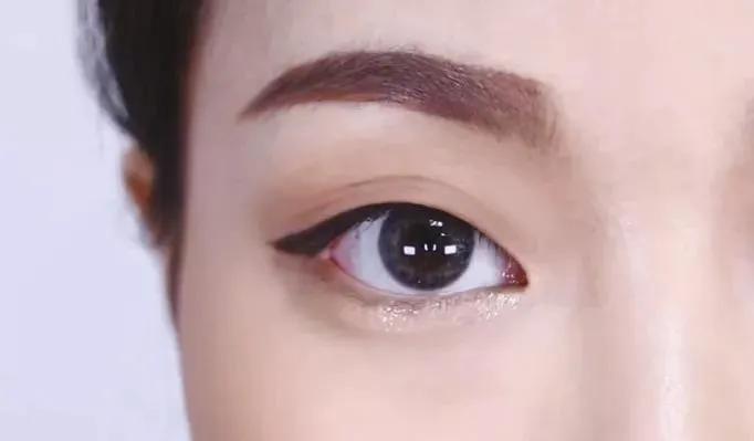 化眼妆初学者淡妆单眼皮,单眼皮小眼化大眼妆教程