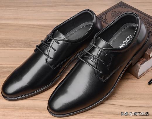 生活妙招皮鞋怎么擦的亮,生活小妙招皮鞋保养视频