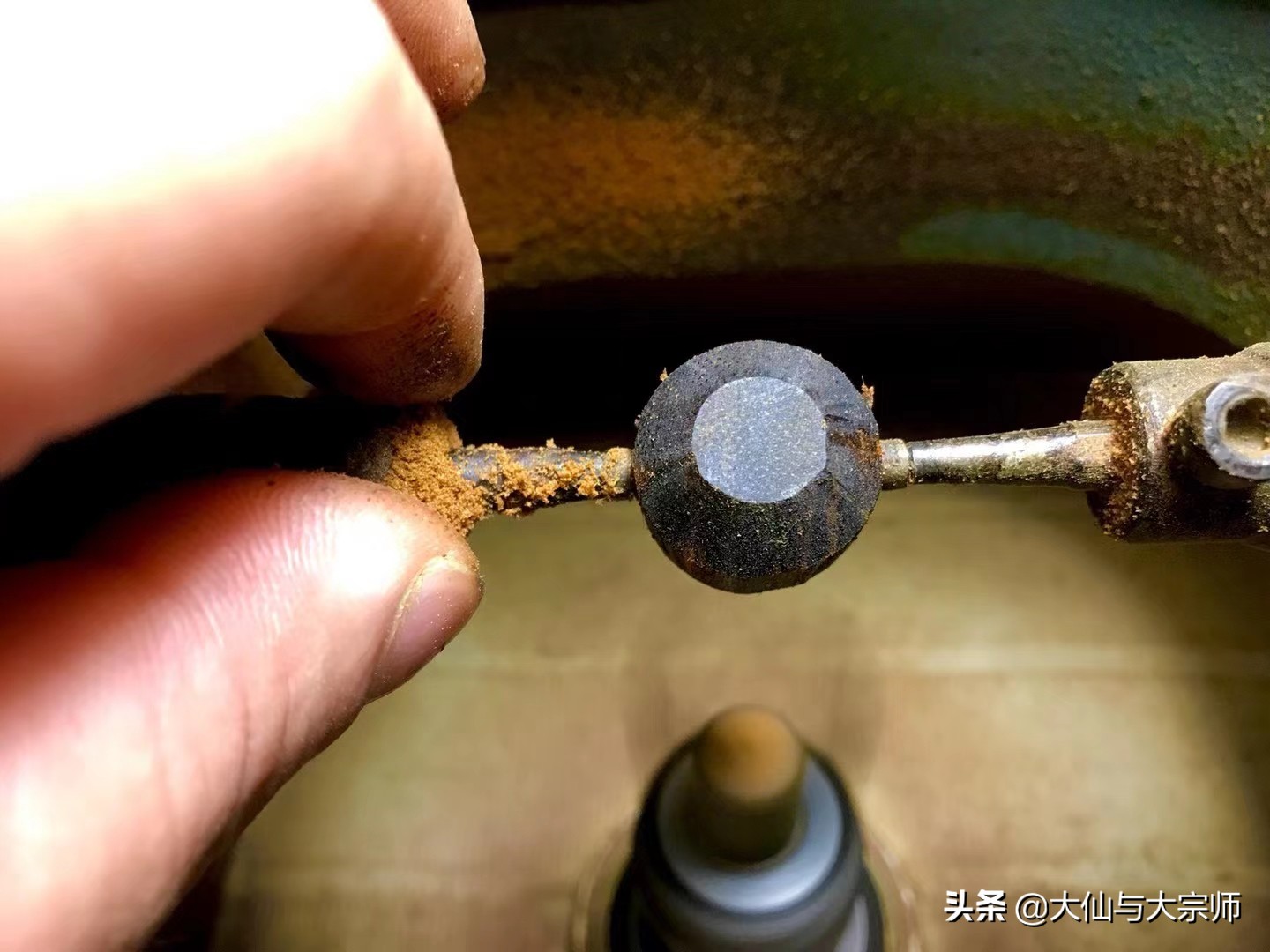 1串43克的绿奇楠手串目前价位多少,100元左右的奇楠手串是真的吗