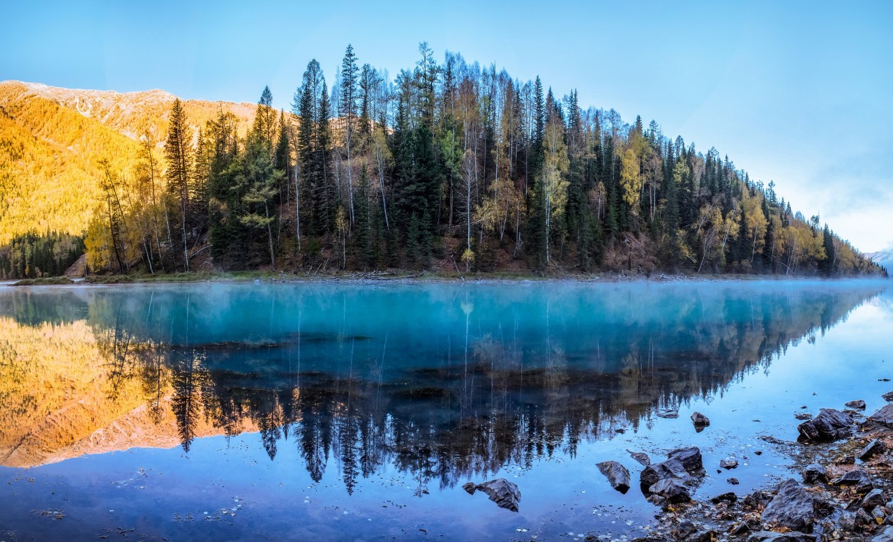 你永远不会体会到*疆新**公路的风情万种，除非你亲自自驾到那里！