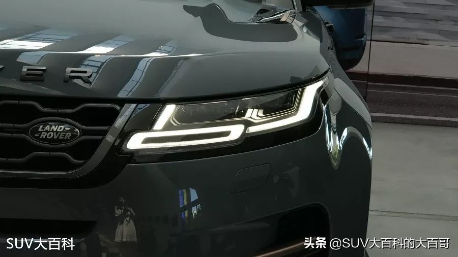 全新一代路虎揽胜极光黑科技体验,路虎极光五块屏幕