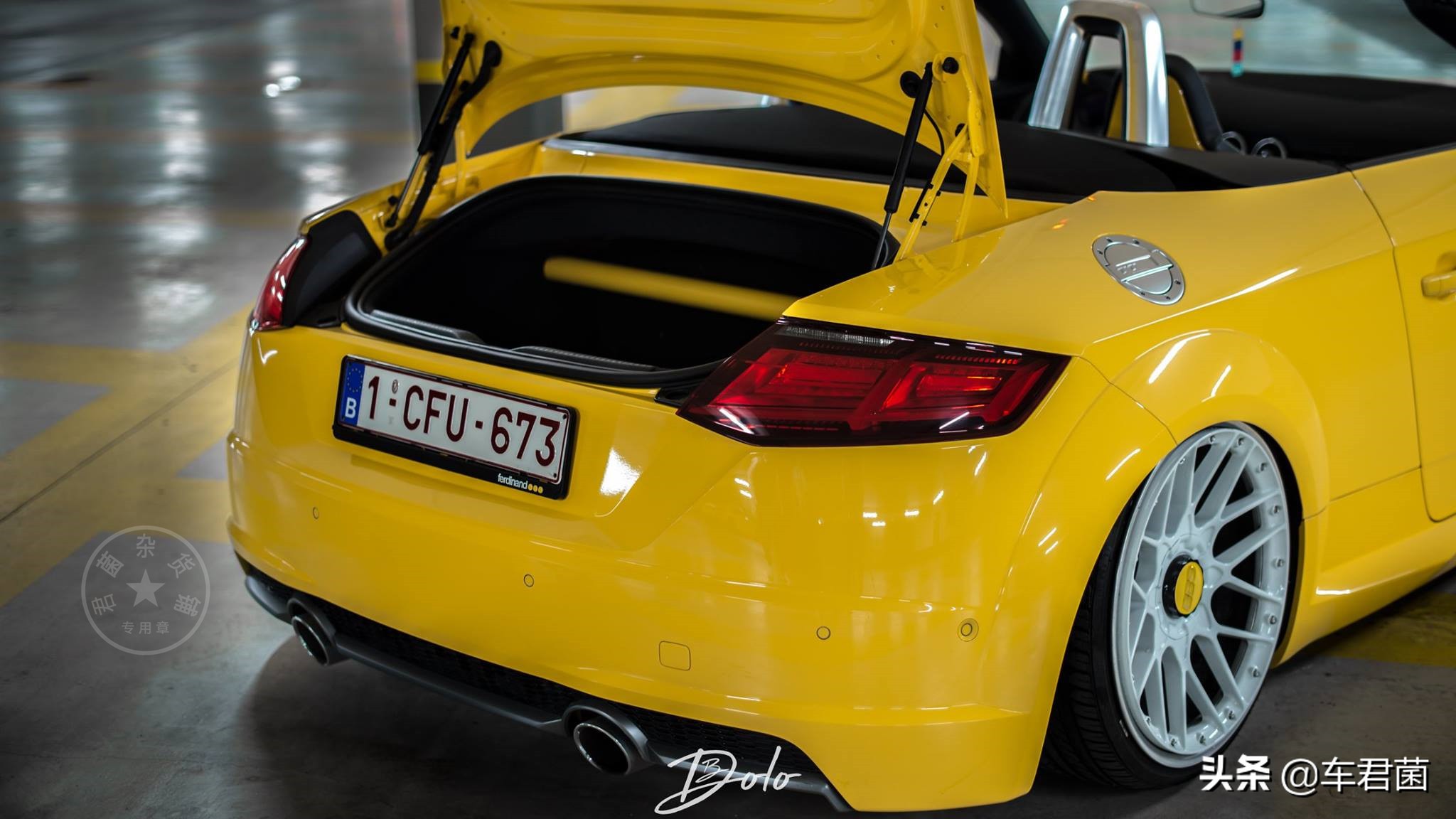 奥迪tt黑武士配白色轮毂,奥迪tt改怎么样的轮毂