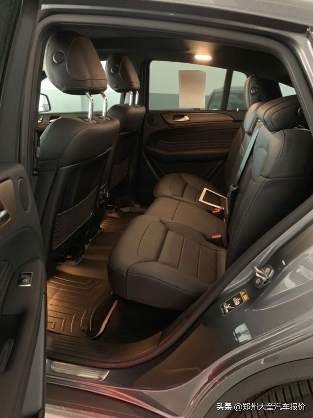 19款奔驰gle43coupe,19奔驰gle43