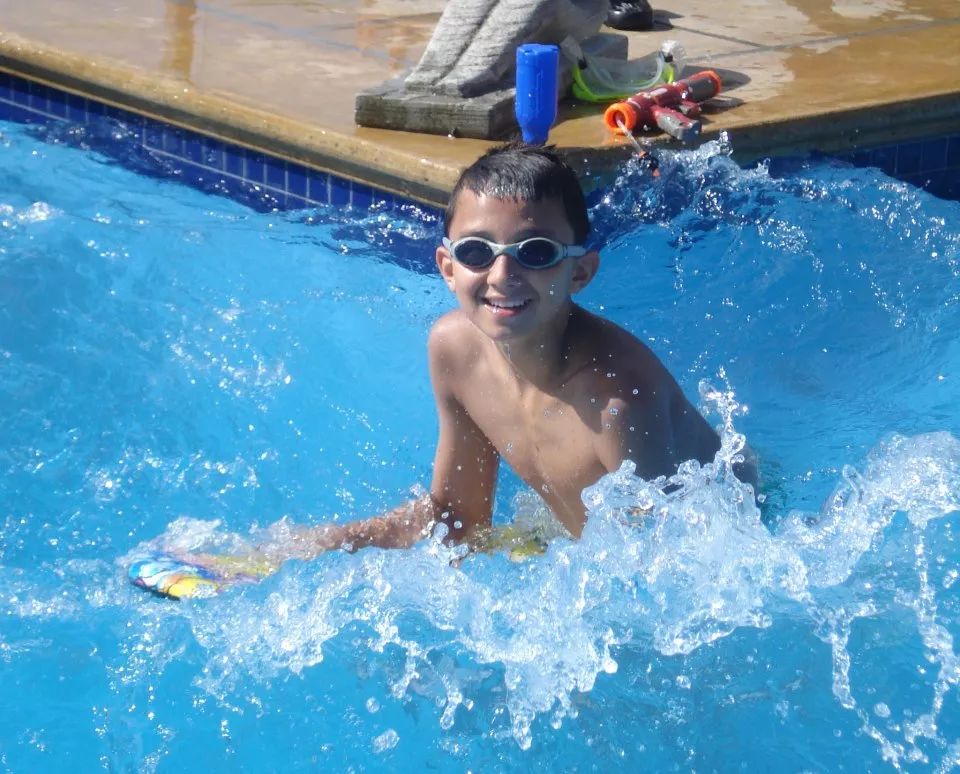 香奈儿御用男模特,香奈儿最帅男模