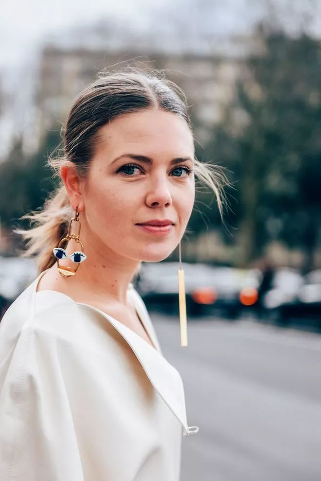 日抛脸好看吗,日抛脸是什么样的