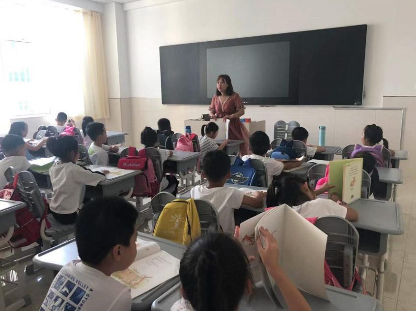 南金实验学校开学,路南实小金岸红堡校区