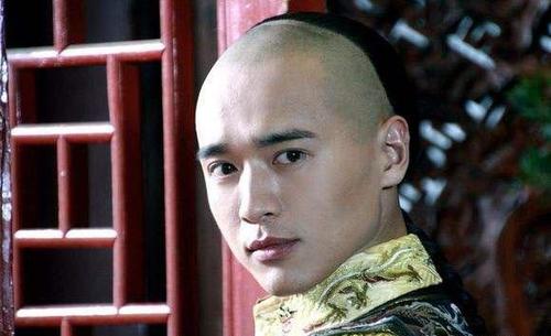 康熙微服私访记桃红被虐待,康熙王朝康熙受奇耻大辱