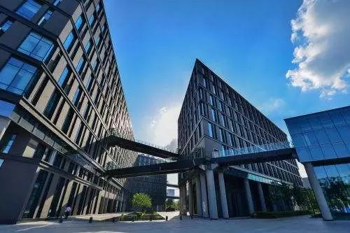 华为、阿里、腾讯等企业高逼格的互联网大楼，究竟谁更豪气？