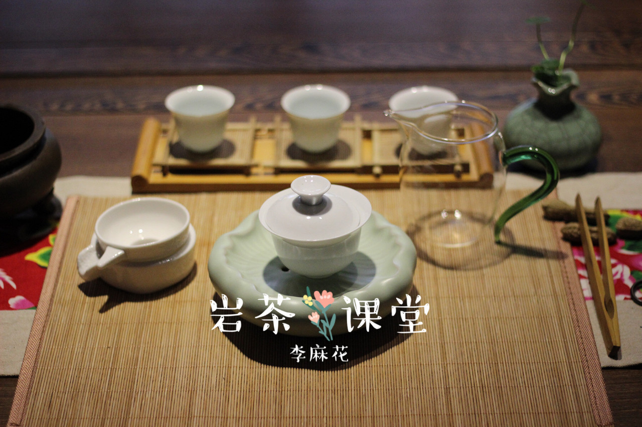 武夷岩茶大红袍紫砂壶怎么冲泡,大红袍武夷岩茶的冲泡方法